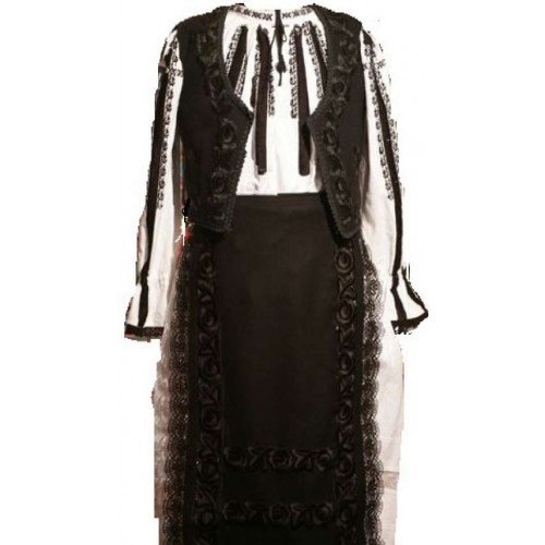 Costum Popular de Dama