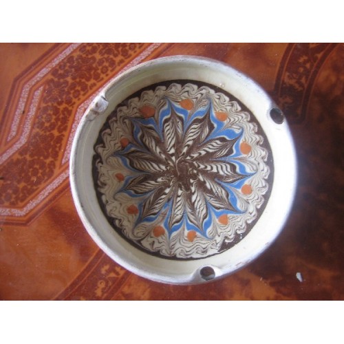 Scrumiera Traditionala